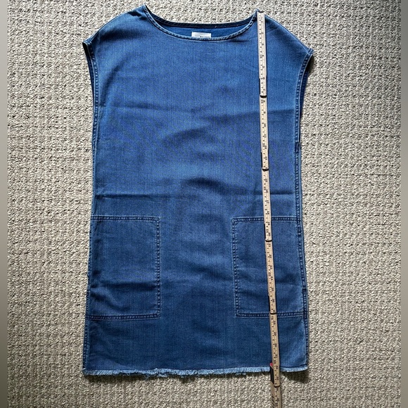 Aritzia Wilfred Free denim dress with pockets size xs - Picture 12 of 12